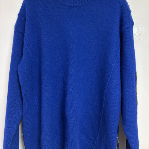 송지오 니트 판매합니다