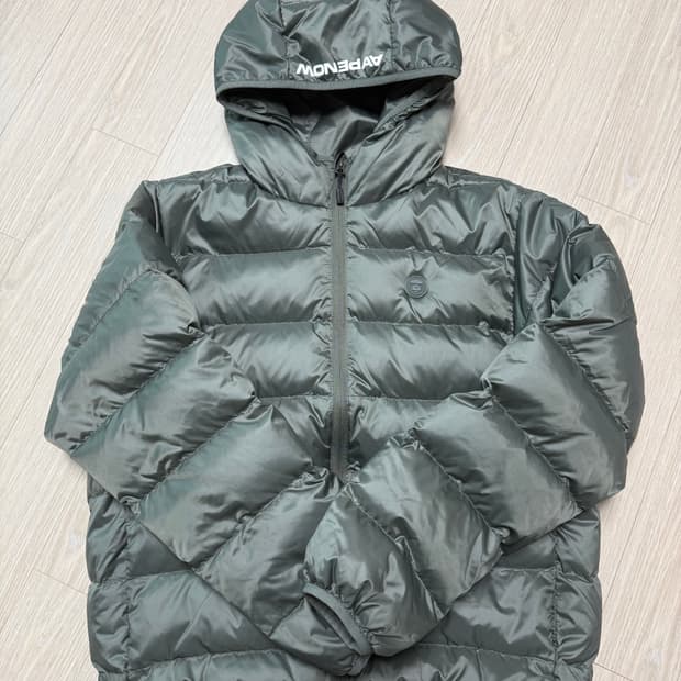 에이프 카키 패딩 S