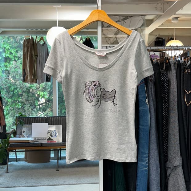 Max&co 라인스톤 티셔츠