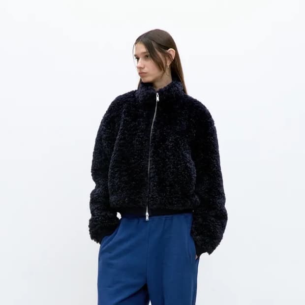 coor 크롭 퍼 재킷 미디움 