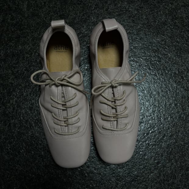 아떼 램스킨 레이스업로퍼 235새상품