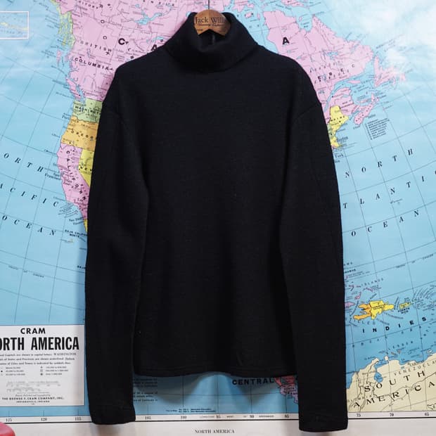 Klasica 클라시카 일본 터틀넥 니트