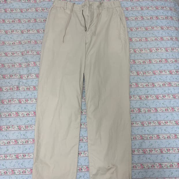 스파오 치노 팬츠 화이트 175/78a