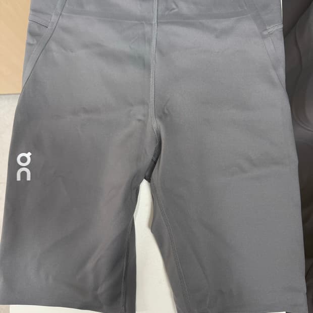 온러닝 트레인 하프타이즈1/2 바이커쇼츠