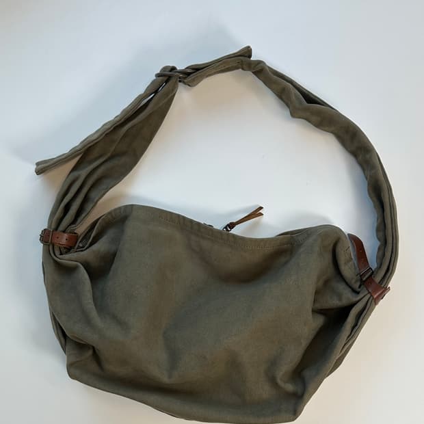 캐피탈 스너프킨 캔버스 no.6 스누프킨 백 (카키 )