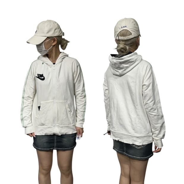 나이키 화이트 블랙 로고 사이드 라인 후드집업 L