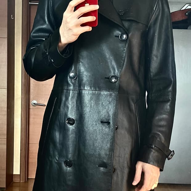 버버리 가죽 트렌치코트