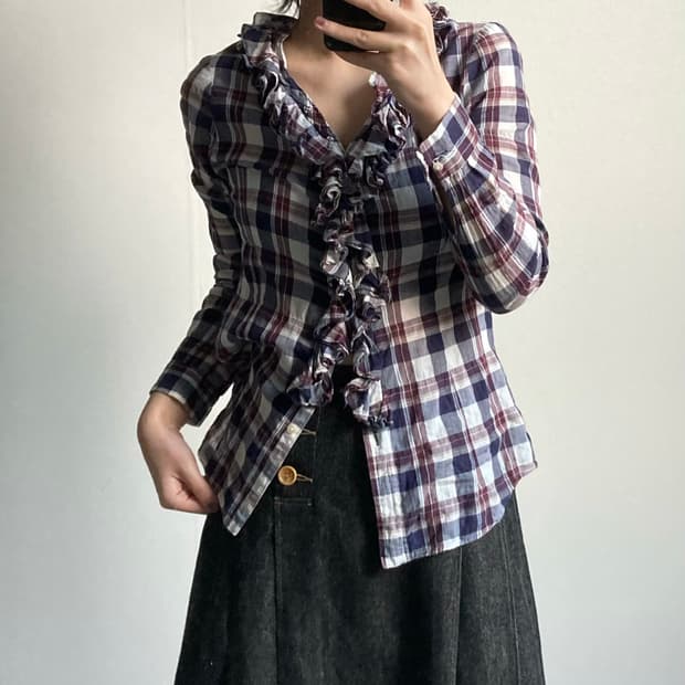 프릴 체크 셔츠
