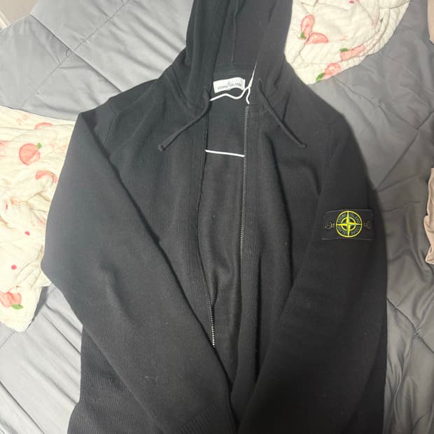 스톤아일랜드 니트집업xl