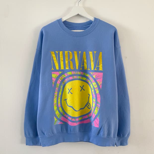 너바나 커트 코베인 스마일 심볼 맨투맨