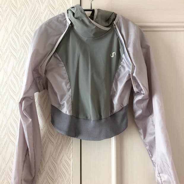 오호스 투웨이 후드 상의