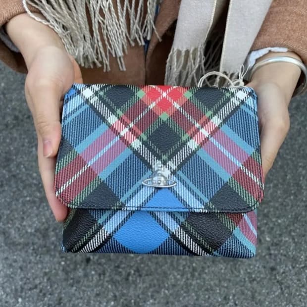 (새상품) 비비안웨스트우드 체크 플랩 스몰 체인백