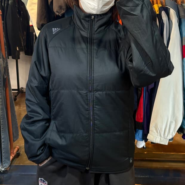 아디다스 블랙 점퍼