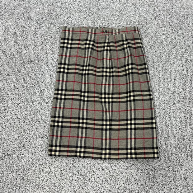 버버리 노바체크 울스커트
