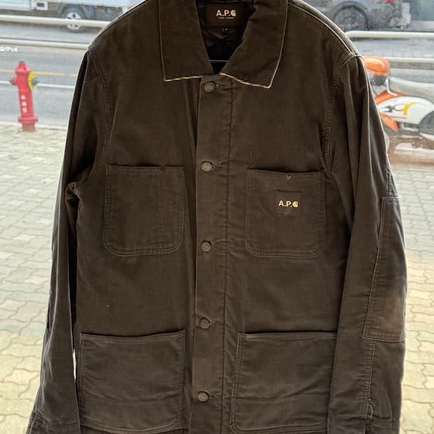 칼하트 x 아페쎄 가브리엘 자켓