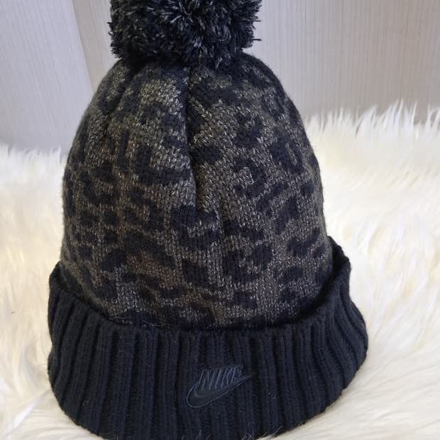 나이키 레오파드 털방울 비니#최상급#