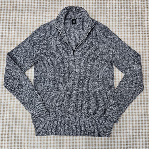 캘빈클라인 반집업 니트 스웨터 남자100