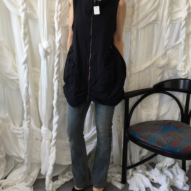High neck long vest zip up