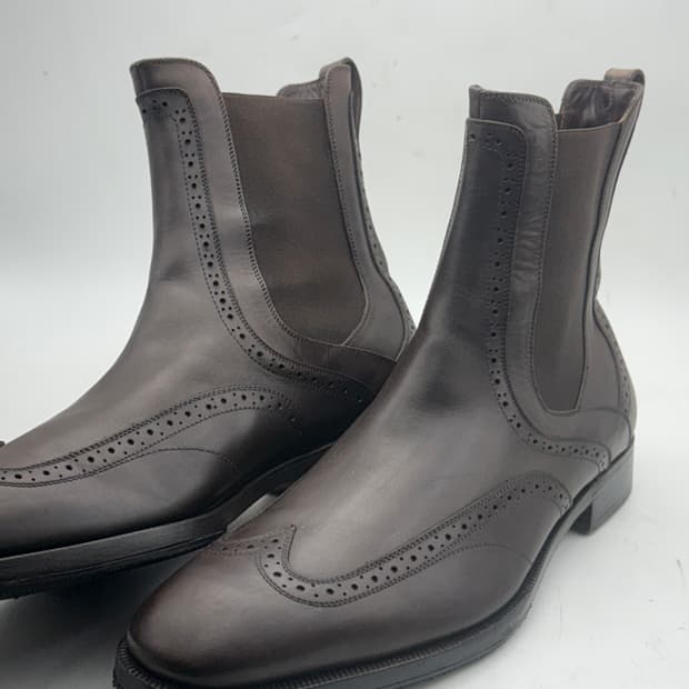 정품)페라가모부츠270/275