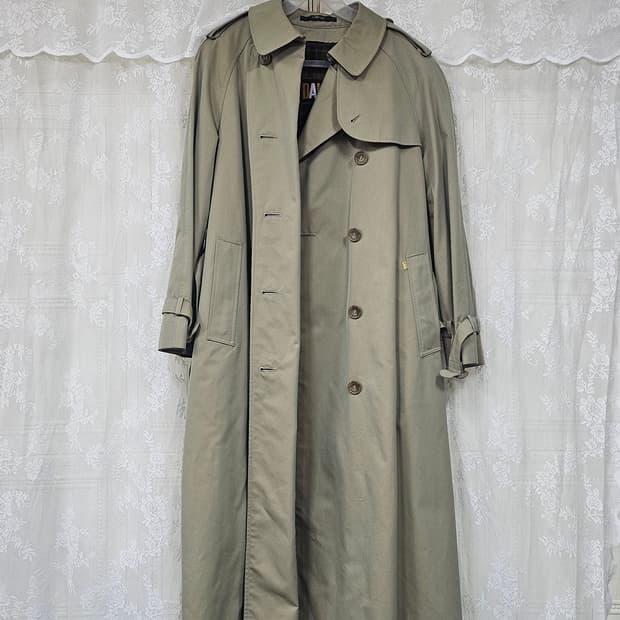 닥스 카키 트랜치코트 