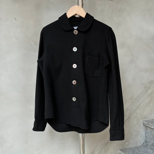 꼼데가르송 버튼 셔츠