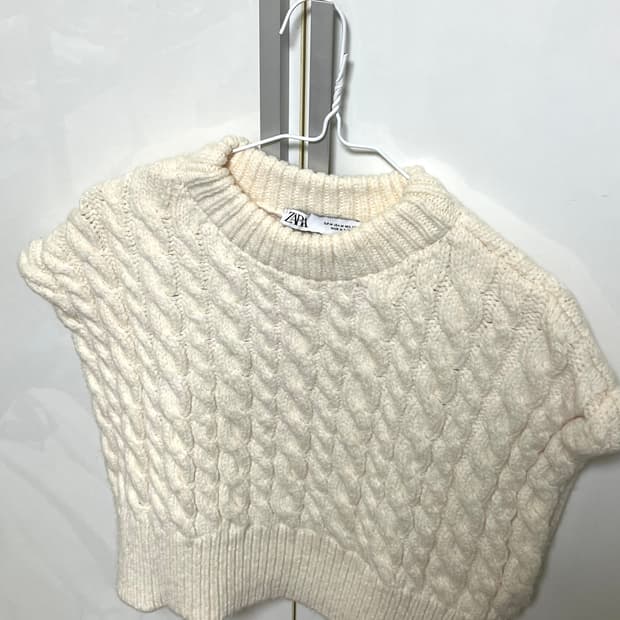 자라 꽈배기 크롭 아이보리 베스트