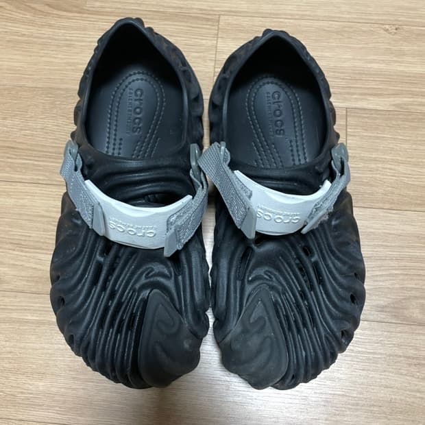 살레헤 벰버리 크록스 폴렉스 클로그