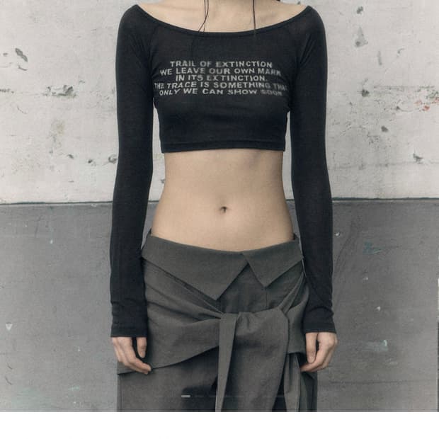 새상품)보헤미안서울 프린티드 롱슬리브 차콜