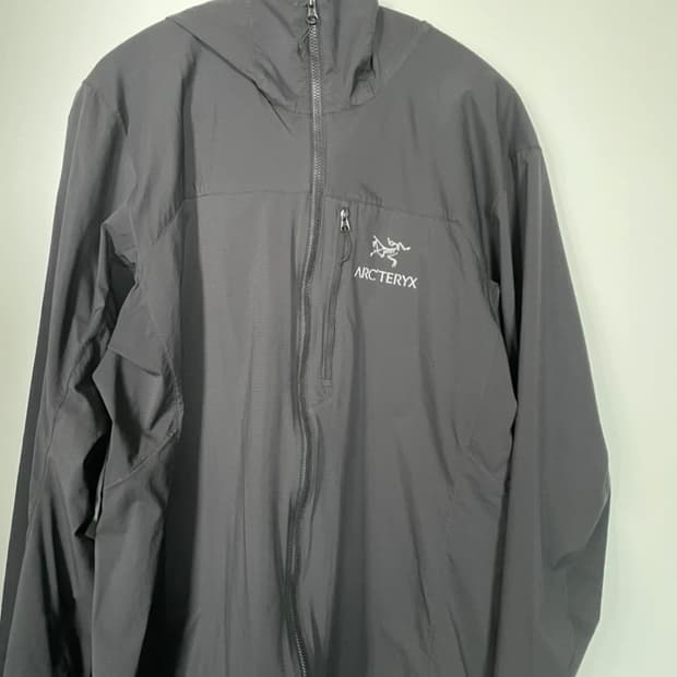 아크테릭스 바람막이 블랙 남자M