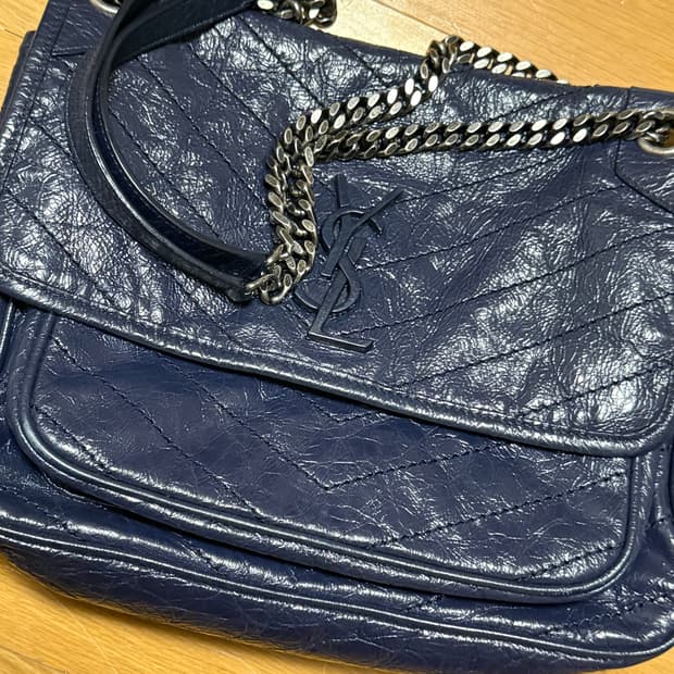 입생로랑 니키백 