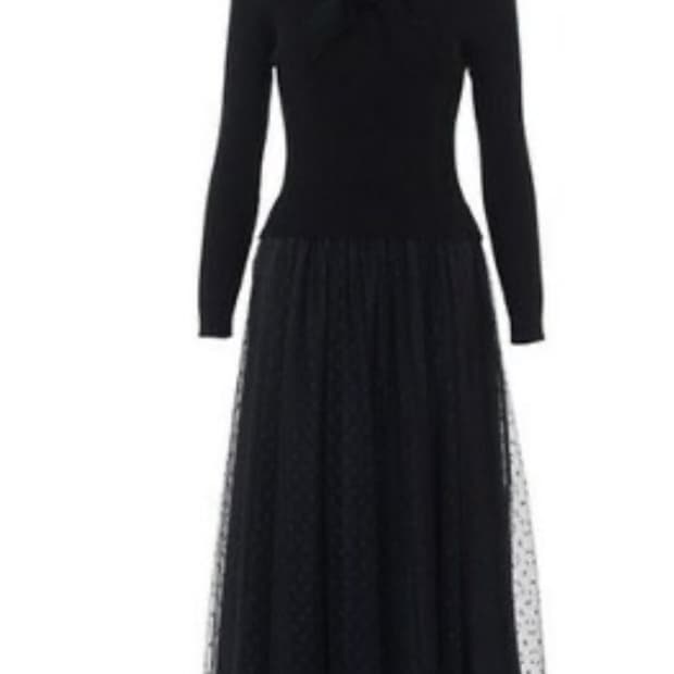 지고트 니트 배색 샤샤 원피스