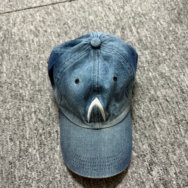 아캄 워시드 데님 볼캡 블루
