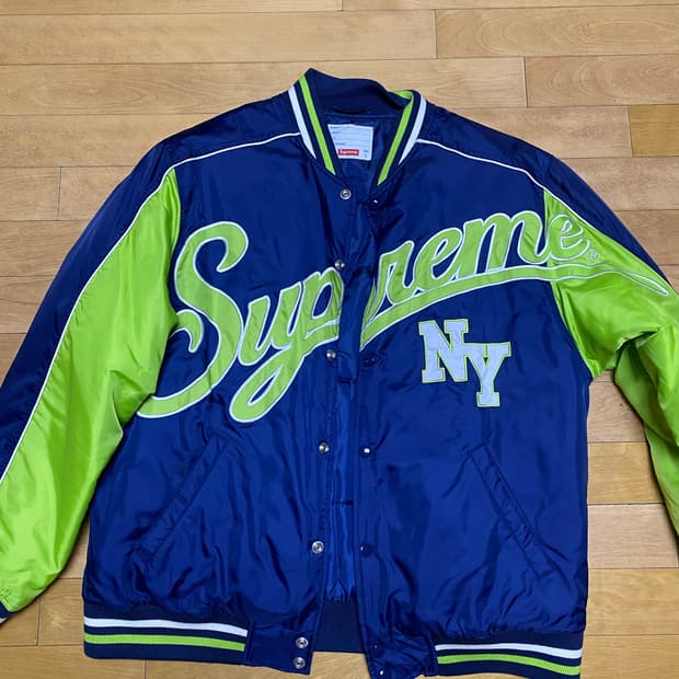 Supreme 20FW Contrast Script Vartsity 