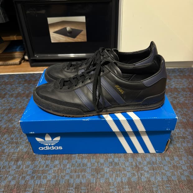 아디다스 진스 코어 블랙 블루