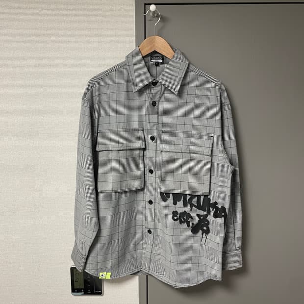 미시카 킵와치 빅로고 체크 오버핏 셔츠