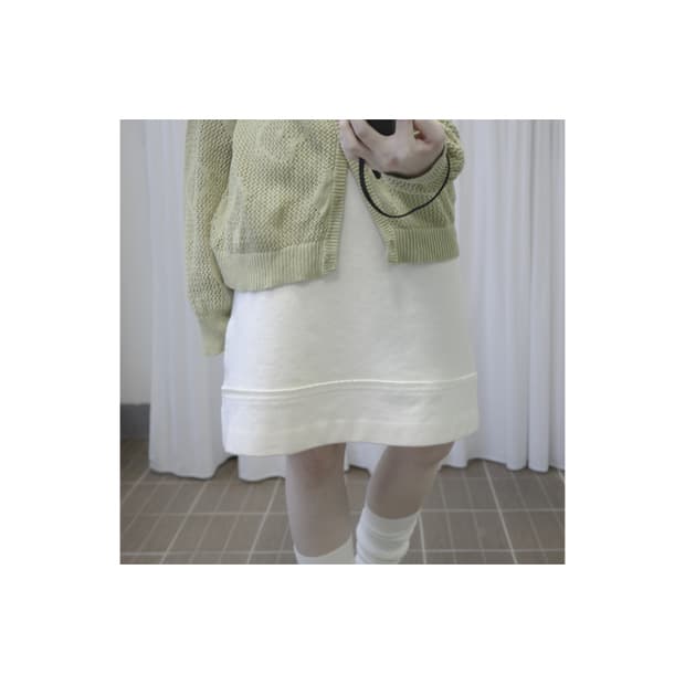 꾸레쥬, Courreges ivory skirt