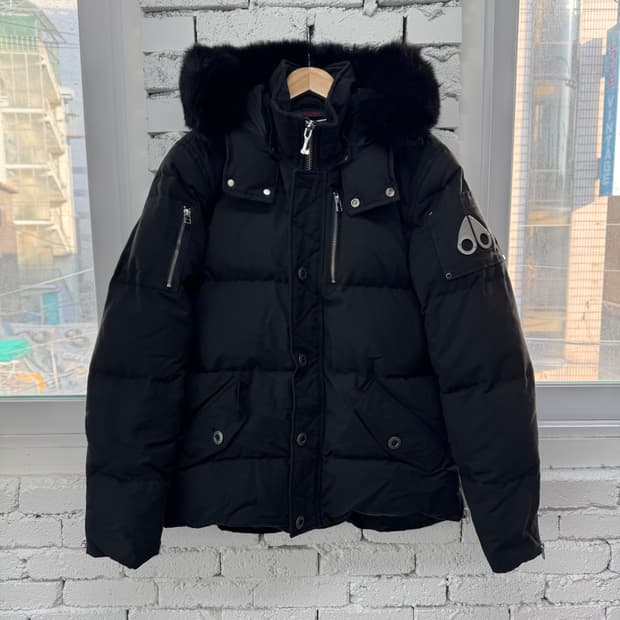 무스너클 쓰리쿼터 패딩 