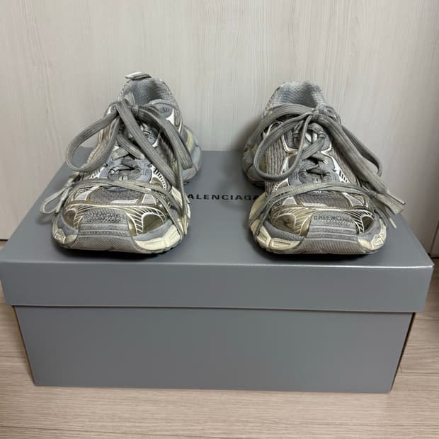 (40) 발렌시아가 3xl 에그쉘 극미중고 공홈판