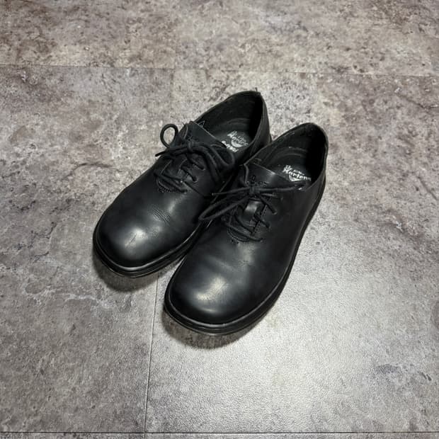 닥터마틴 로리3 240