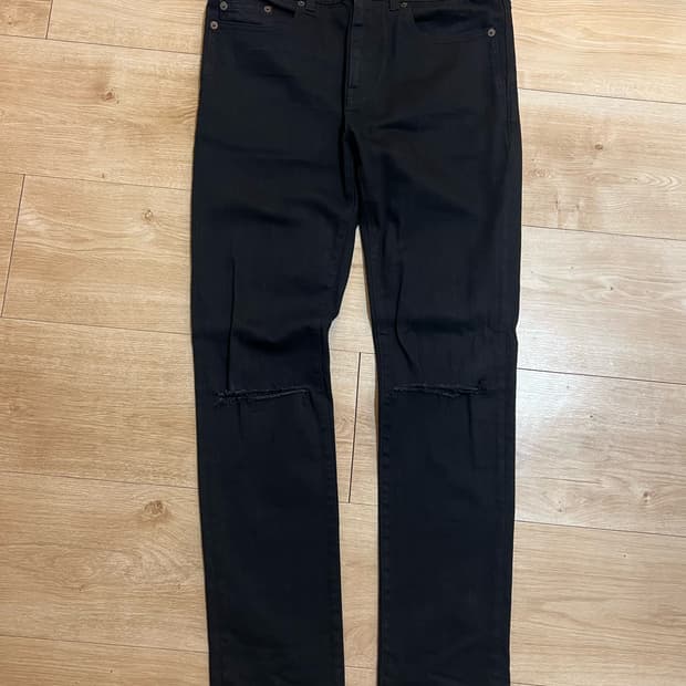 Saint Laurent 무릎 컷팅 디스 데님 31