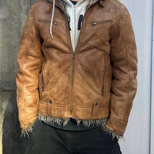 Semantic design aging suede fur jacket