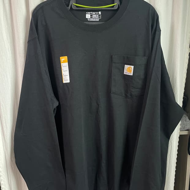 칼하트 루즈핏 헤비웨이트 레귤러 롱슬리브 포켓 티셔츠