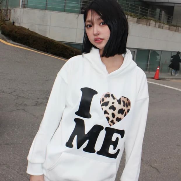 (기모) i luv me 호피 후드티