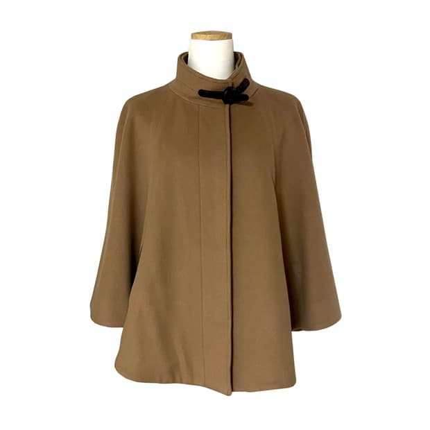 카멜 브라운 케이프 하프코트
