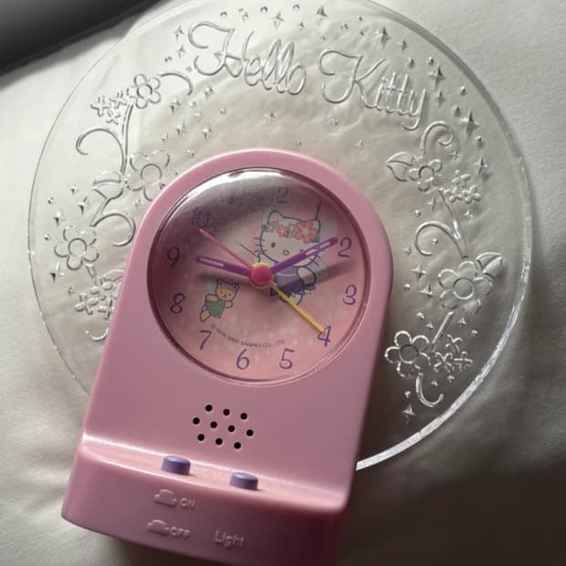 고전 소품 헬로키티 알람시계 탁상시계