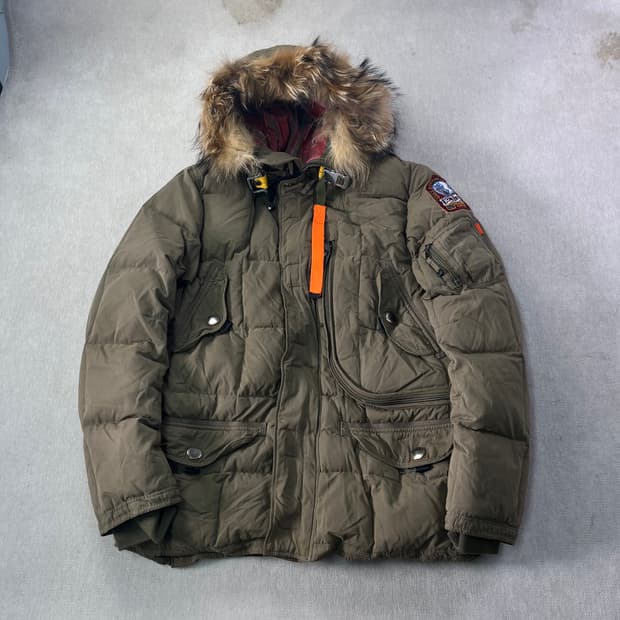 100 파라점퍼스 코디악 패딩