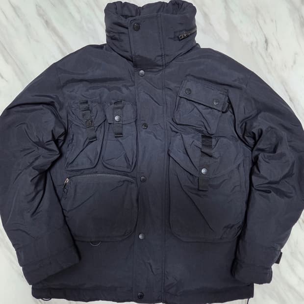 스테레오 바이널즈 멀티포켓 더운 패딩