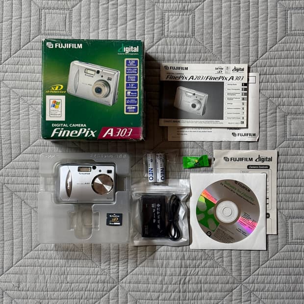 XD카드포함 풀박스 Finepix A303 후지필름 빈티지 디카 실버디카