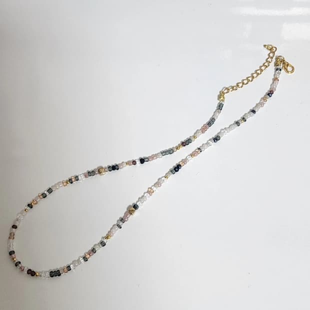 빈티지 무드 비즈 목걸이