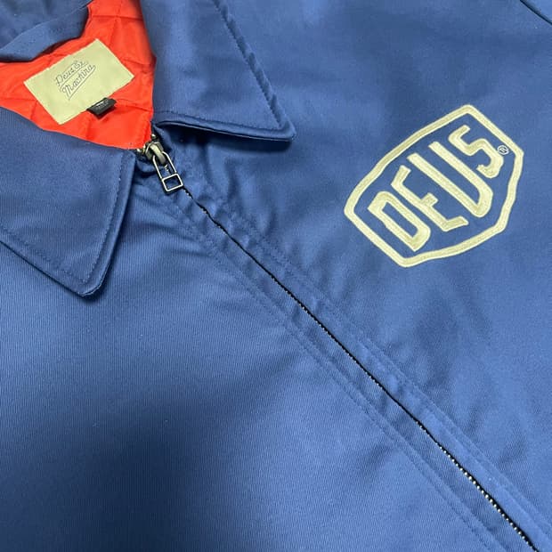 데우스 엑스 마키나 블루 자켓